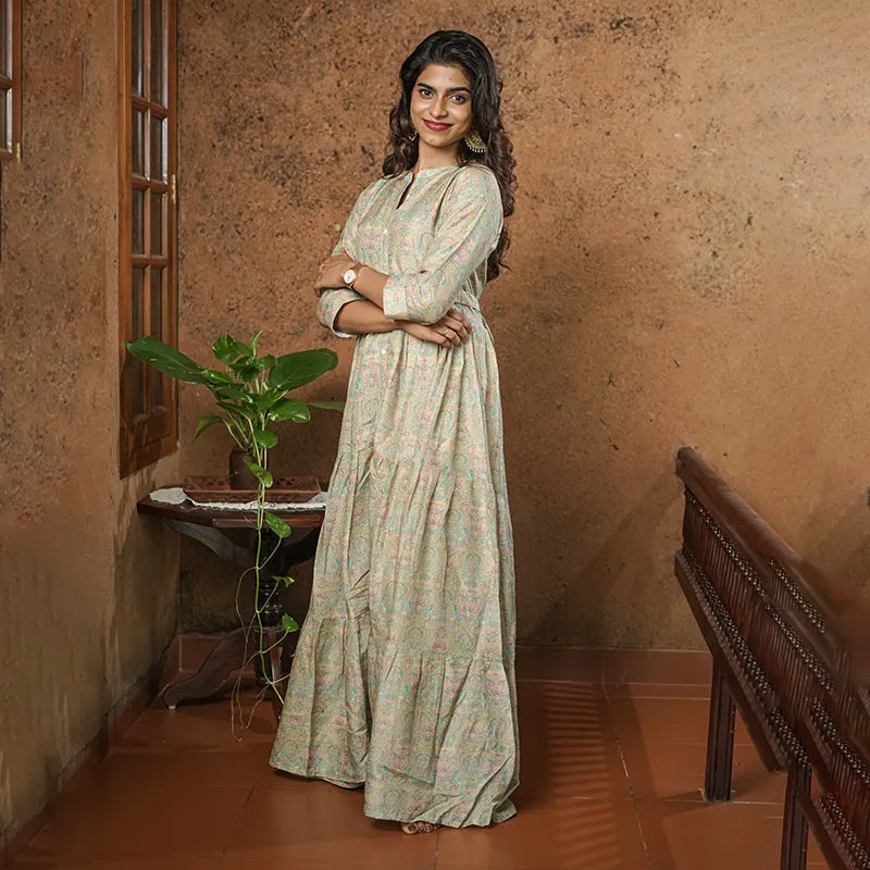 Beautiful and rich mint pastel green colour muslin silk flared Kurti with belt.