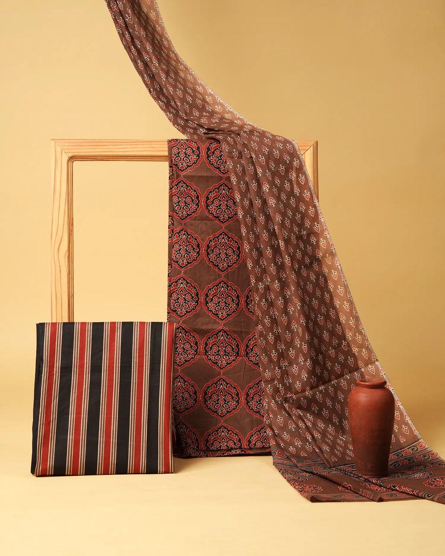 Mridula - Unstiched salwar suit material