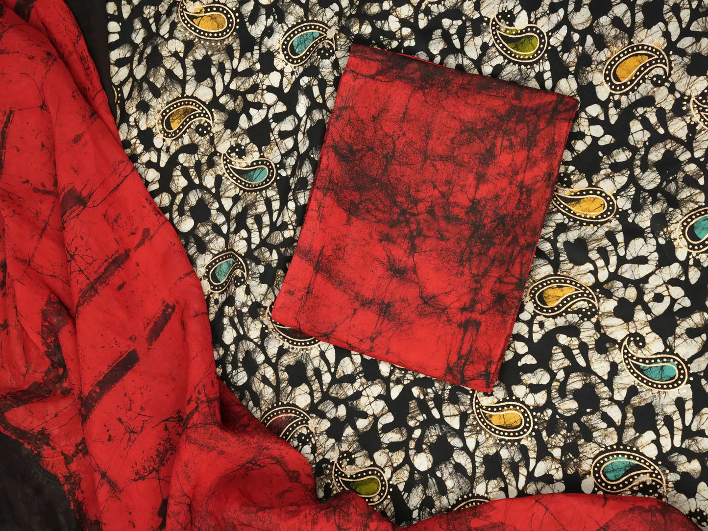 Aaravi - Unstiched salwar suit material