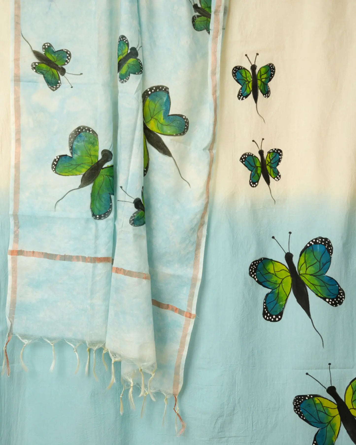 Aakarshan - Unstiched salwar suit material