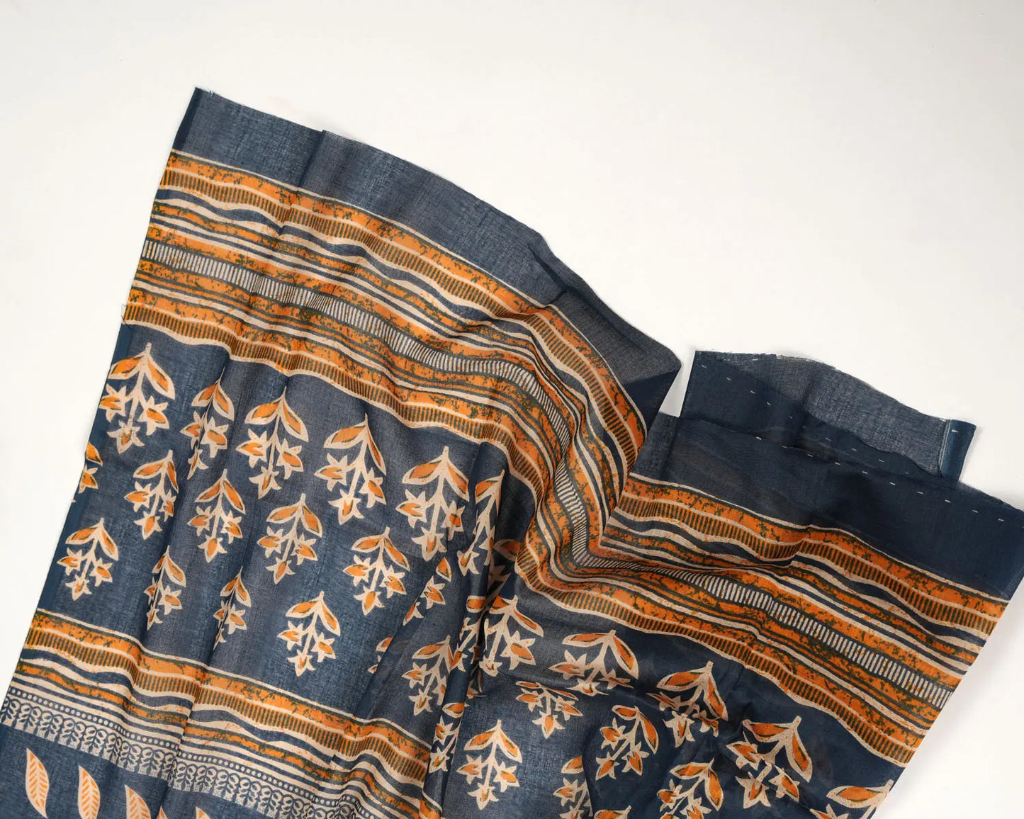 Nayika - Unstiched salwar suit material